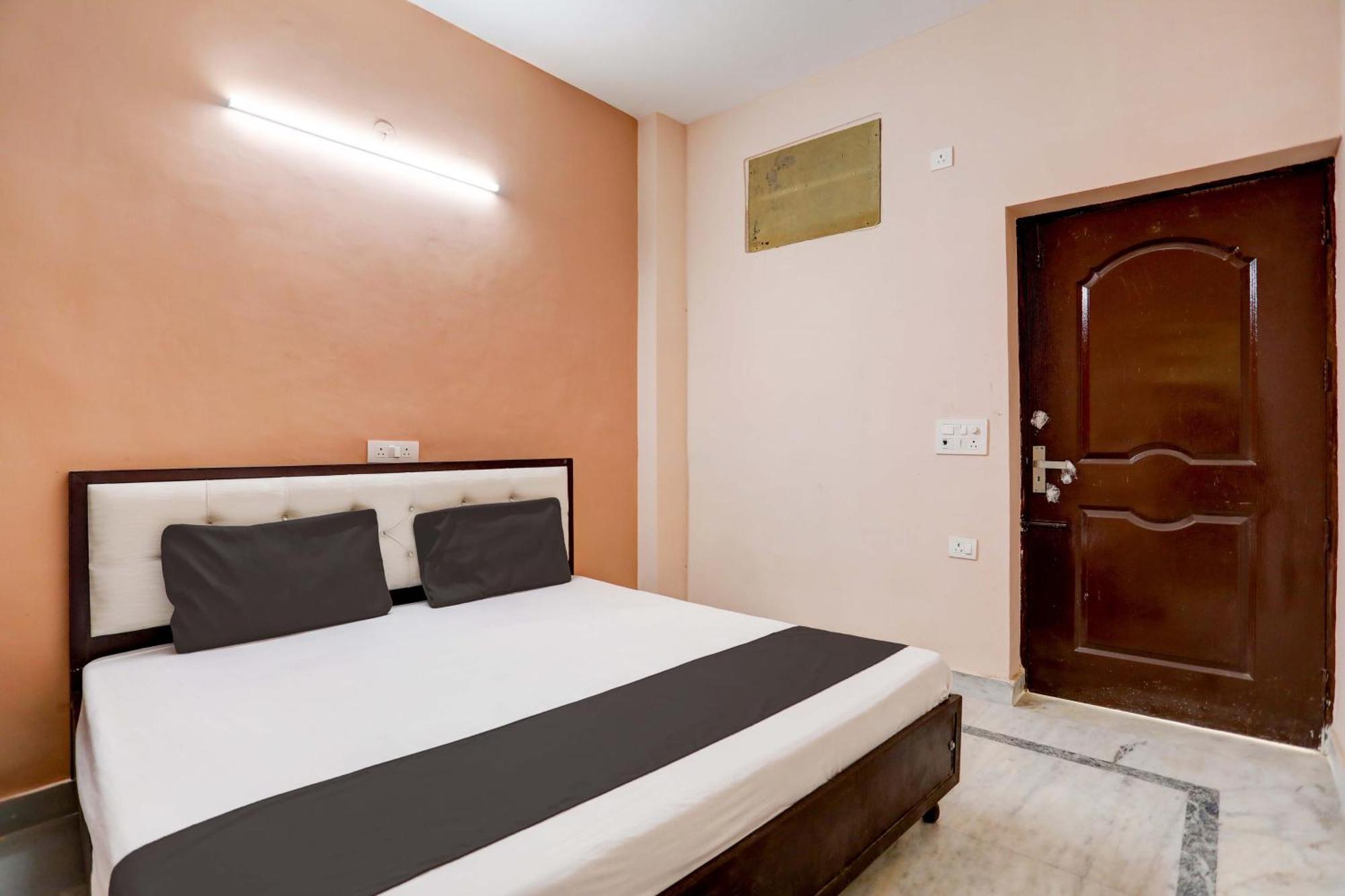 Hotel O Tilak Hotel 24 Sector 27 Near By Vinayak Hospital Gali No-6 Νόιντα Εξωτερικό φωτογραφία