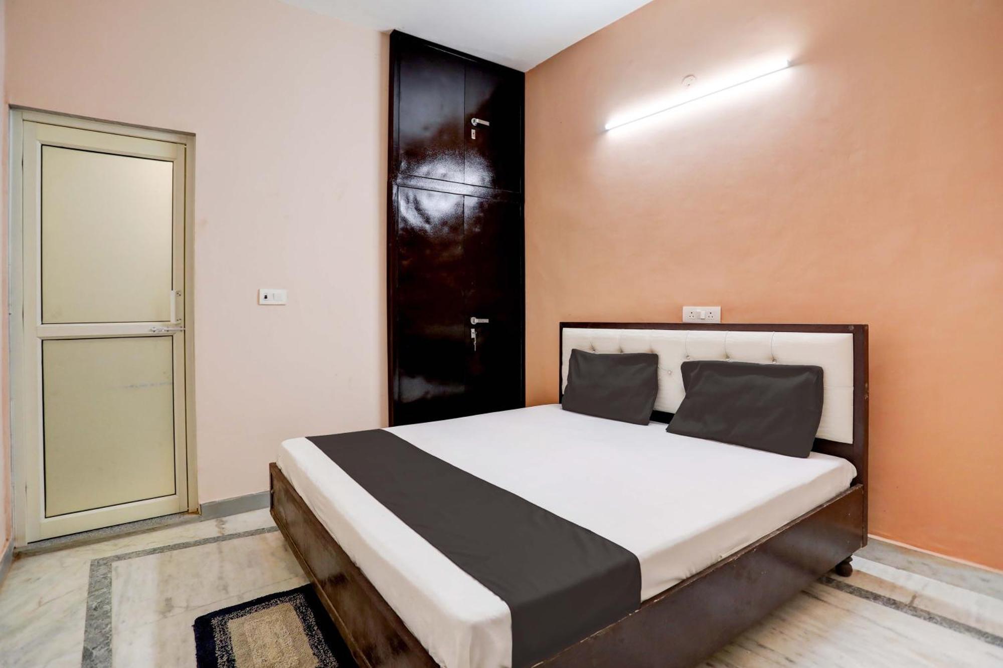 Hotel O Tilak Hotel 24 Sector 27 Near By Vinayak Hospital Gali No-6 Νόιντα Εξωτερικό φωτογραφία